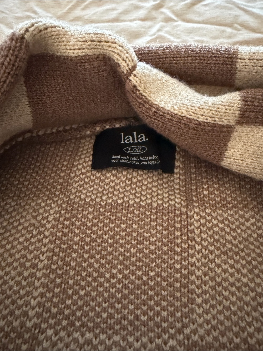 Luxe Fringe Blanket Cardigan in Neutral Check Deliciousness - Picture 6 of 7